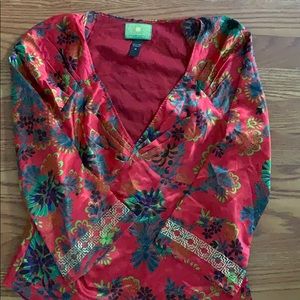 Beautiful Tracy porter top size medium